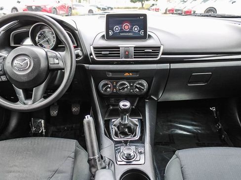 Used 2015 MAZDA MAZDA3 i Sport FWD image 12