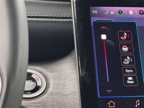 Used 2024 Jeep Grand Cherokee L Limited w/ Luxury Tech Group II image 23