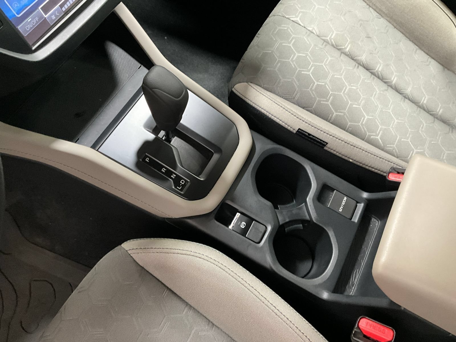 Used 2025 Subaru Forester AWD/4WD image 17