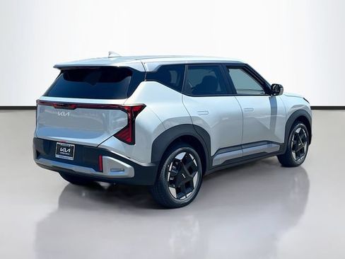 New 2027 Kia Seltos S AWD/4WD image 7