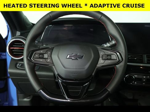 Used 2024 Chevrolet Trax RS w/ Sunroof Package image 7