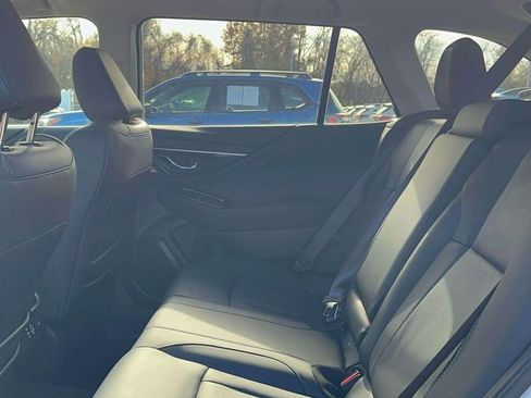 Certified 2025 Subaru Outback Limited image 9