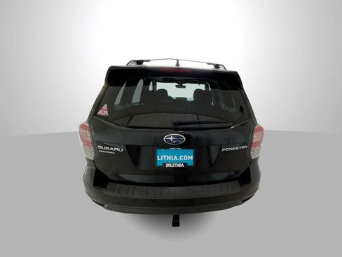 Used 2018 Subaru Forester 2.5i Premium w/ All-Weather Package AWD/4WD image 7