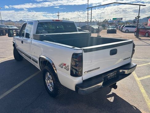 Used 2002 Chevrolet Silverado 1500 LS w/ Heavy Duty Suspension Pkg image 4