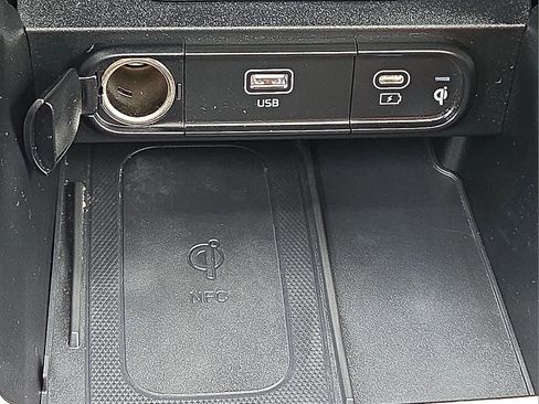 Used 2025 Kia Telluride SX Prestige X-Pro AWD/4WD image 20