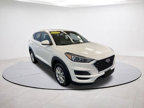 Used 2019 Hyundai Tucson SE image 1