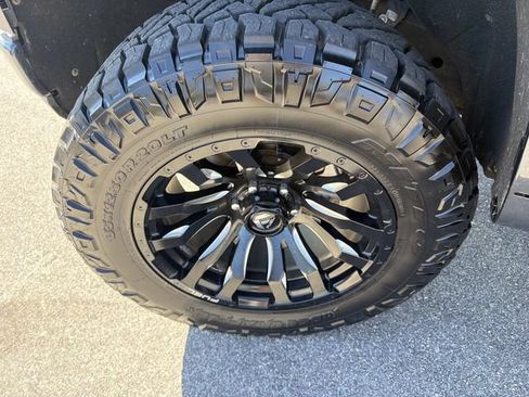 Used 2021 Chevrolet Silverado 1500 RST w/ Convenience Package II AWD/4WD image 32