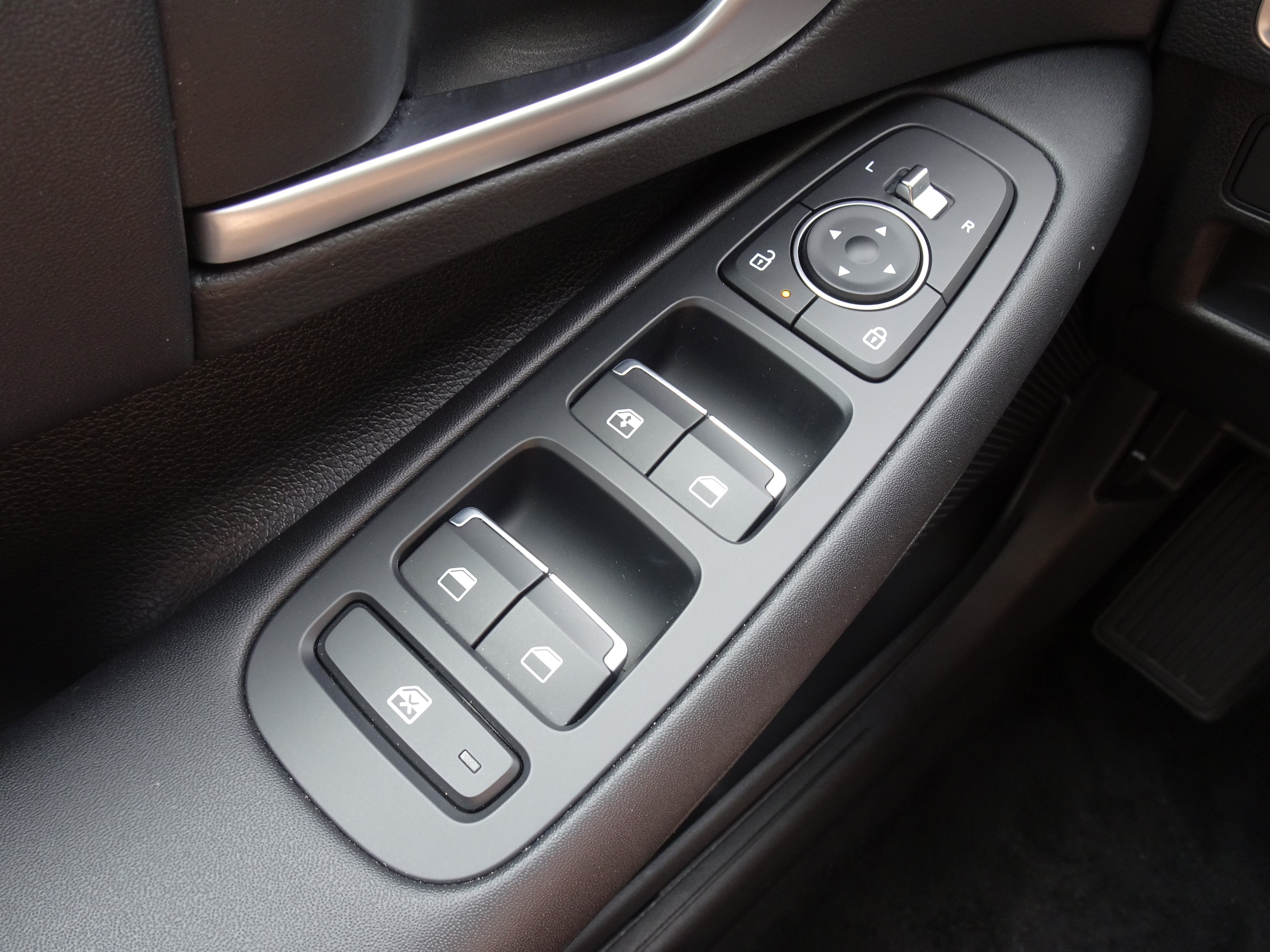 New 2026 Hyundai Sonata Blue FWD image 20