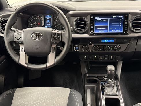 Used 2023 Toyota Tacoma TRD Sport w/ Advanced Technology Package AWD/4WD image 27