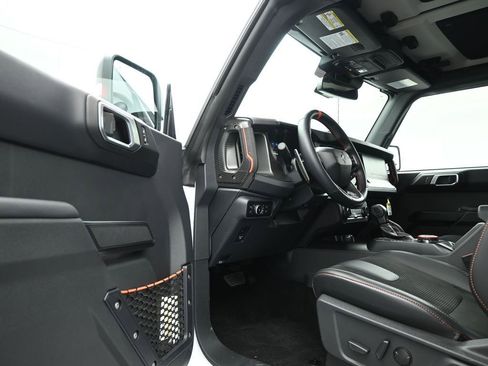 New 2025 Ford Bronco Raptor w/ Interior Carbon Fiber Pack AWD/4WD image 8