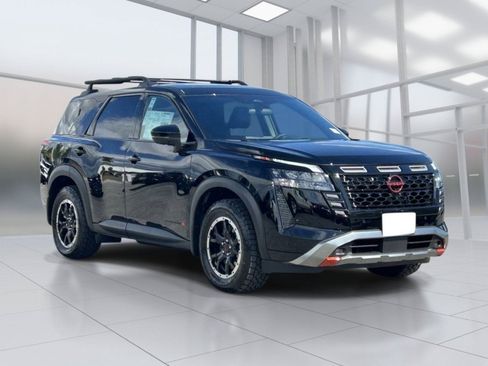 New 2026 Nissan Pathfinder Rock Creek w/ Rock Creek Premium Package AWD/4WD image 5