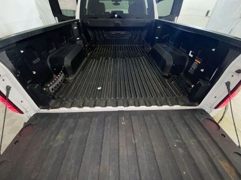 Used 2020 Chevrolet Silverado 1500 LT w/ All-Star Edition image 30