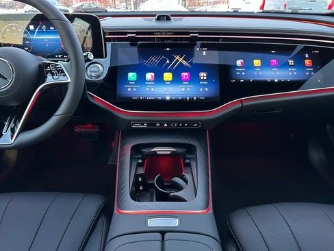 New 2026 Mercedes-Benz E 350 4MATIC Sedan image 14