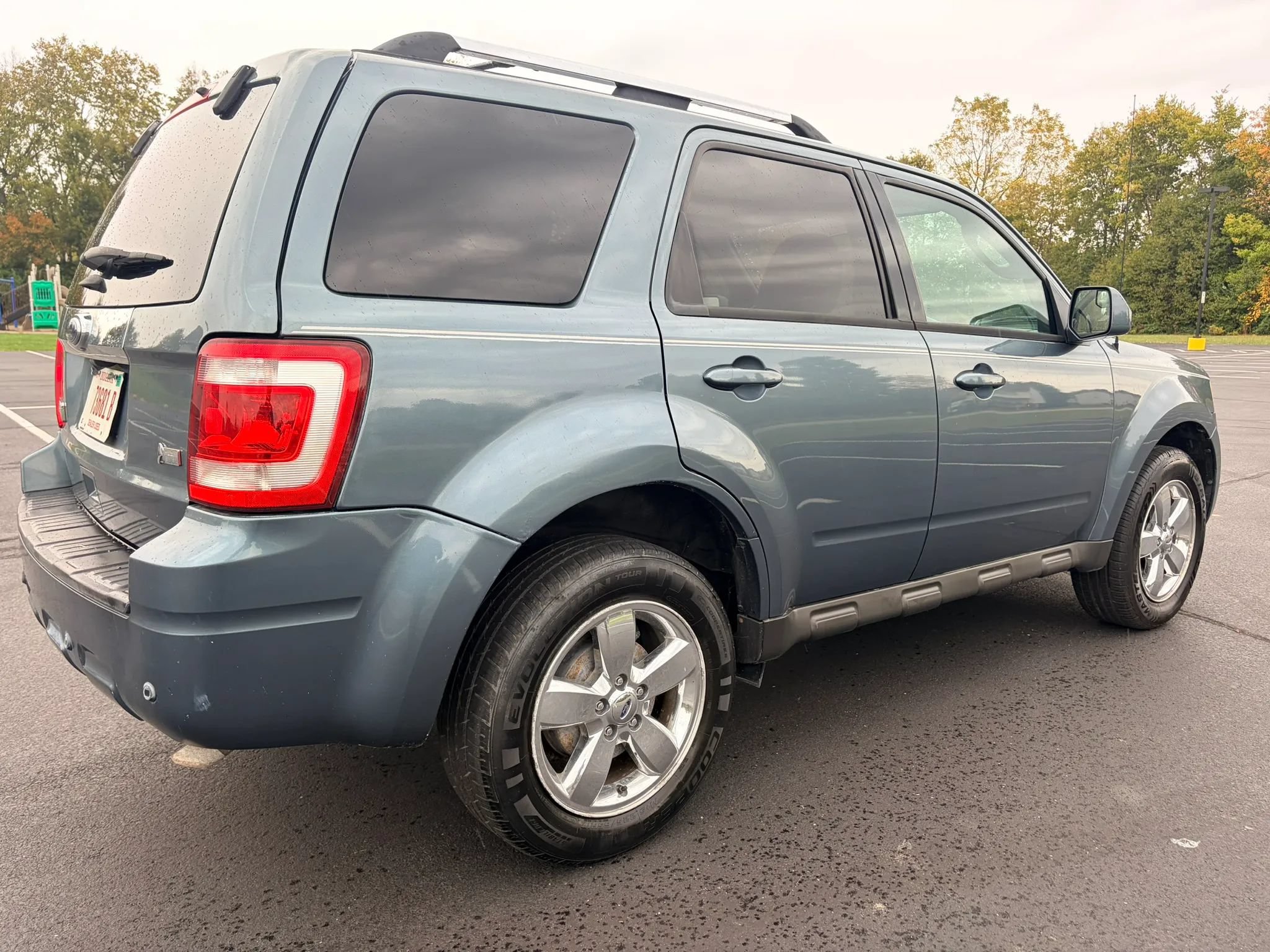 Used 2012 Ford Escape Limited FWD image 5