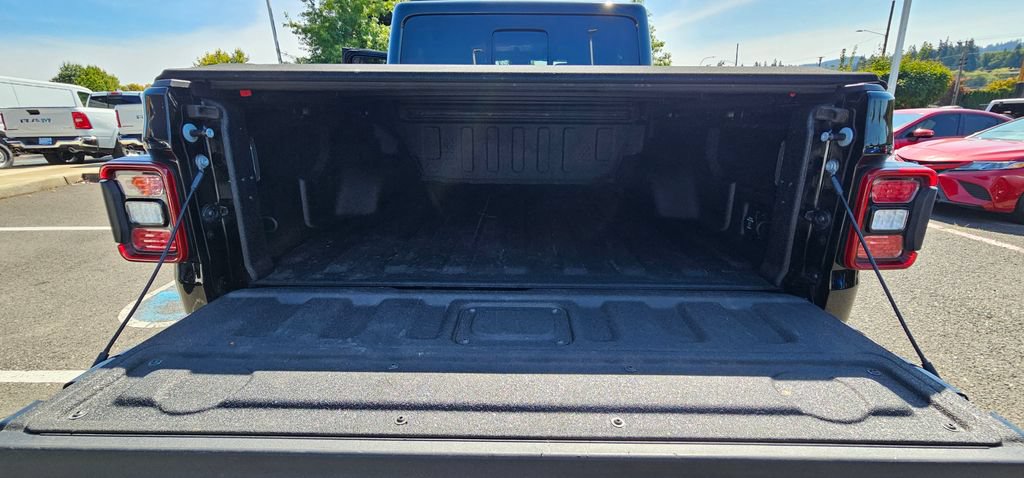 Used 2020 Jeep Gladiator Rubicon AWD/4WD image 38