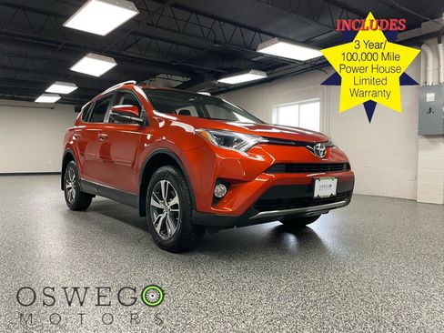 Used 2016 Toyota RAV4 XLE AWD/4WD image 1