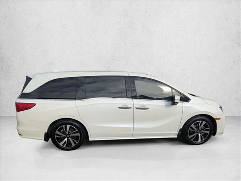 Used 2018 Honda Odyssey Elite image 4
