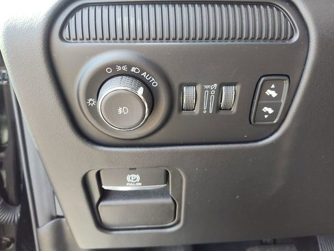 Used 2024 Jeep Grand Wagoneer L Series II w/ Quick Order Packagew 28T image 22