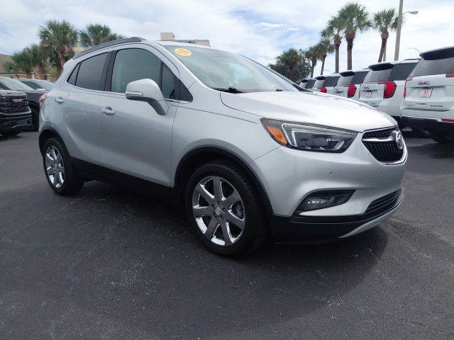 Used 2018 Buick Encore Premium w/ Experience Buick Package FWD image 2