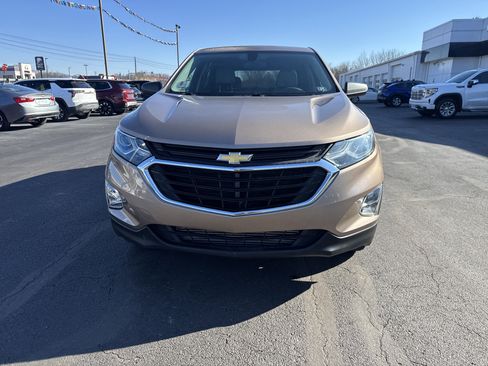 Used 2019 Chevrolet Equinox LS w/ LS Convenience Package image 9