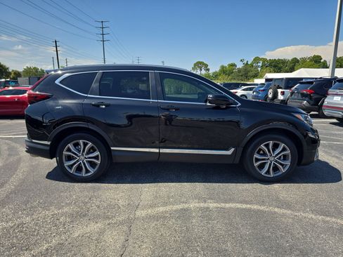 Used 2022 Honda CR-V Touring image 3