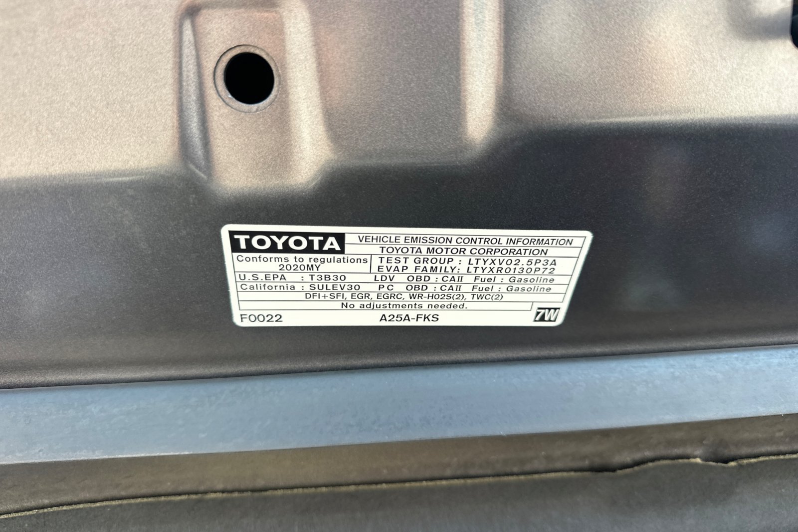 Certified 2020 Toyota Camry LE FWD image 33