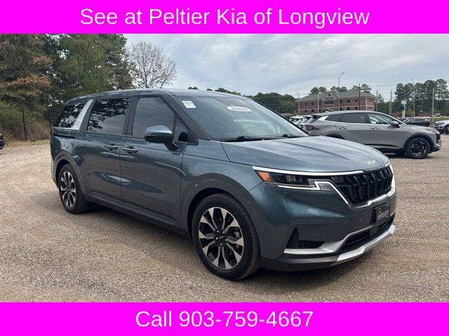 Used 2024 Kia Carnival EX FWD image 7