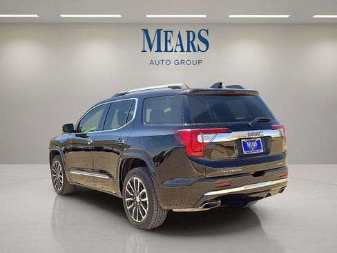 Used 2020 GMC Acadia Denali image 3