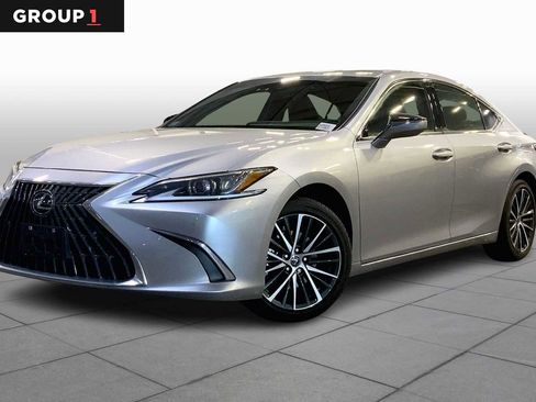 Used 2025 Lexus ES 300h w/ Premium Package image 1