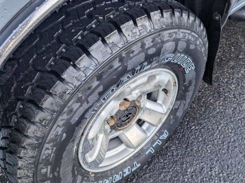 Used 1998 Toyota Tacoma 4x4 Xtracab V6 image 26