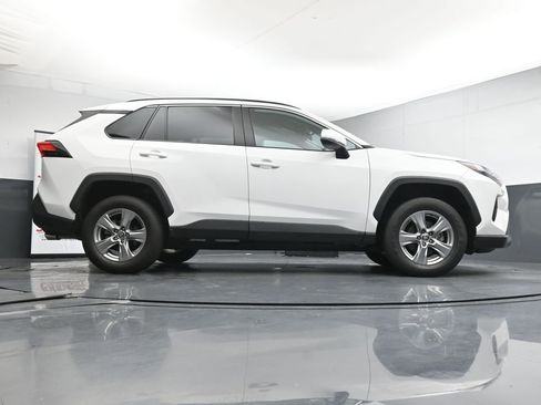 Used 2023 Toyota RAV4 XLE FWD image 40