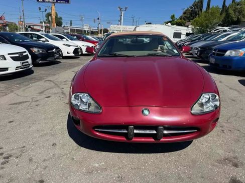 Used 1999 Jaguar XK8 Convertible RWD image 2