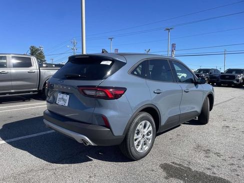 New 2026 Ford Escape Active FWD image 3
