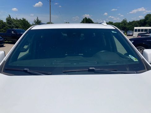 Used 2023 Chevrolet Suburban Z71 AWD/4WD image 11