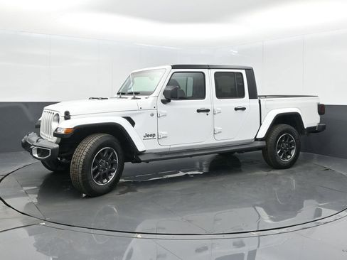 Certified 2021 Jeep Gladiator Overland w/ Popular Equipment Package image 4