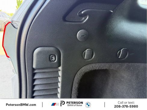 Used 2018 Jeep Grand Cherokee Limited w/ Luxury Group II AWD/4WD image 10
