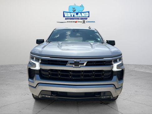 Used 2023 Chevrolet Silverado 1500 RST w/ Z71 Off-Road Package AWD/4WD image 9