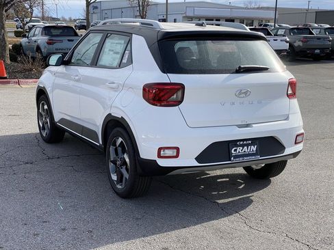 New 2026 Hyundai Venue SEL image 6