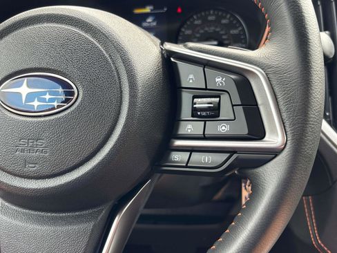 Used 2023 Subaru Crosstrek 2.0i Premium image 27
