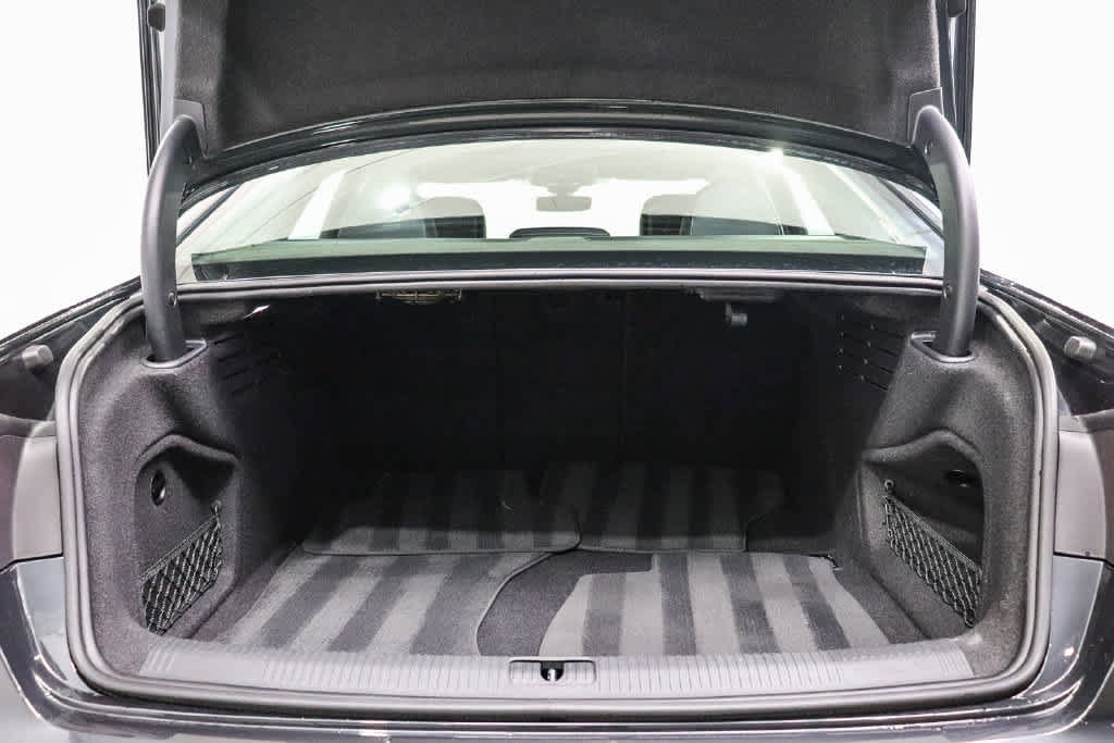 Used 2023 Audi A4 2.0T Premium Plus w/ Premium Plus Package AWD/4WD image 27