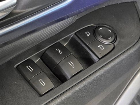 Used 2026 Chevrolet Equinox EV LT w/ Convenience Package II FWD image 20