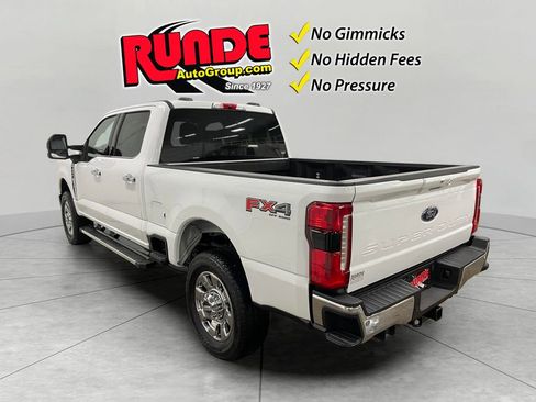 New 2026 Ford F250 Lariat w/ Chrome Package AWD/4WD image 3
