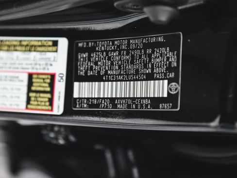 Used 2020 Toyota Camry LE FWD image 13