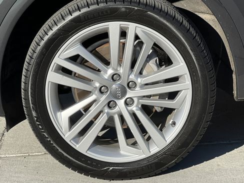 Used 2018 Audi Q5 Prestige w/ Prestige Package image 27