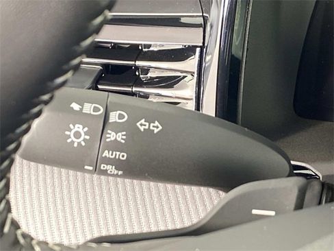 Used 2026 Toyota Camry SE image 19