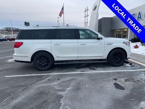Used 2020 Lincoln Navigator L Reserve w/ Equipment Group 208A Reserve image 8