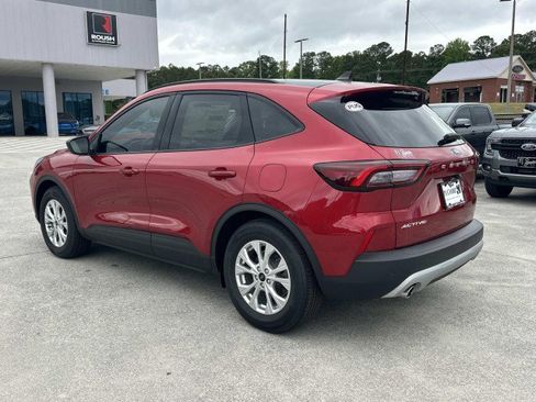 Used 2025 Ford Escape Active w/ Tech Pack #1 FWD image 5