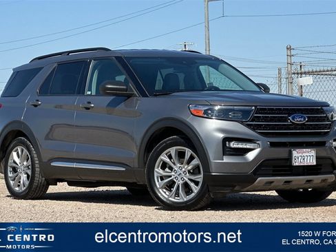 Used 2021 Ford Explorer XLT w/ Equipment Group 202A image 1