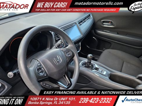 Used 2016 Honda HR-V EX image 10