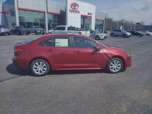 New 2026 Toyota Corolla LE image 4